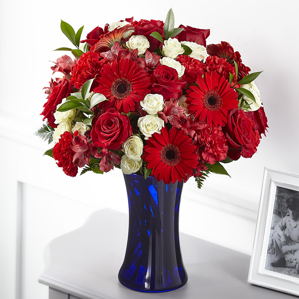 Hearts Embrace Bouquet – D Florals, Jacksonville FL
