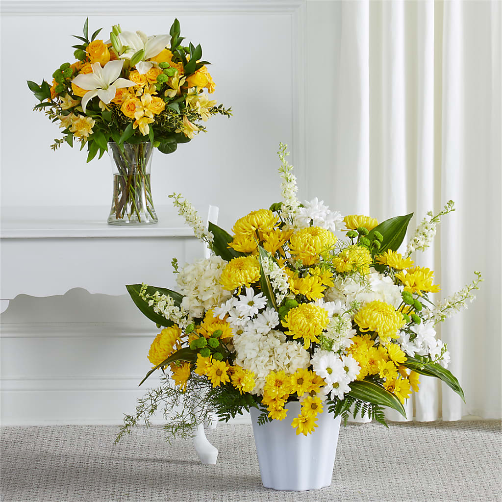 Warm Remembrance Bundles – D Florals, Jacksonville FL