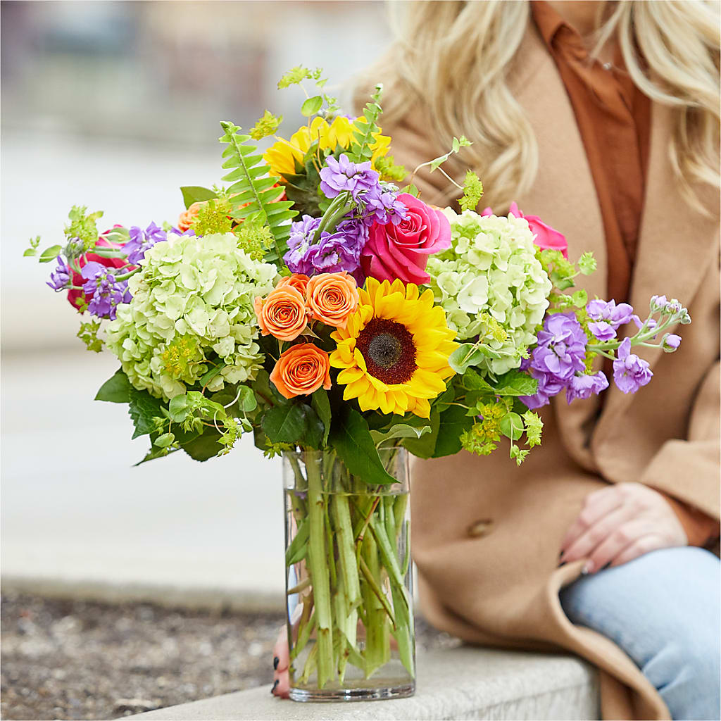 Vibrant Greetings Bouquet –  D Florals, Jacksonville FL
