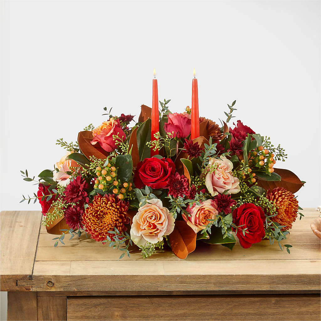 Gather Near Centerpiece –  D Florals, Jacksonville FL